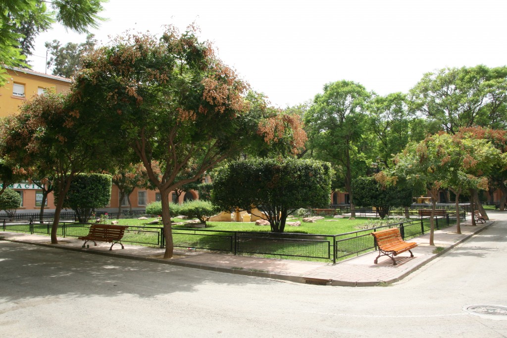 Plaza de los patos del barrio Vistabella en Murcia